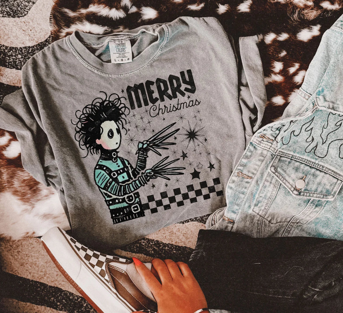 Merry scissor hands tee