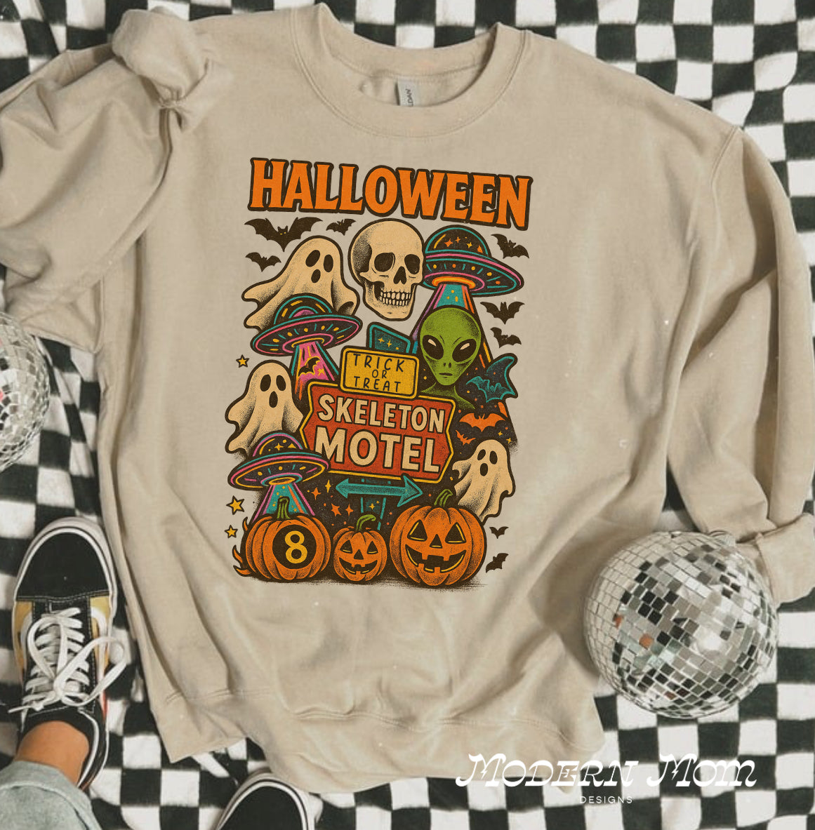Skeleton motel