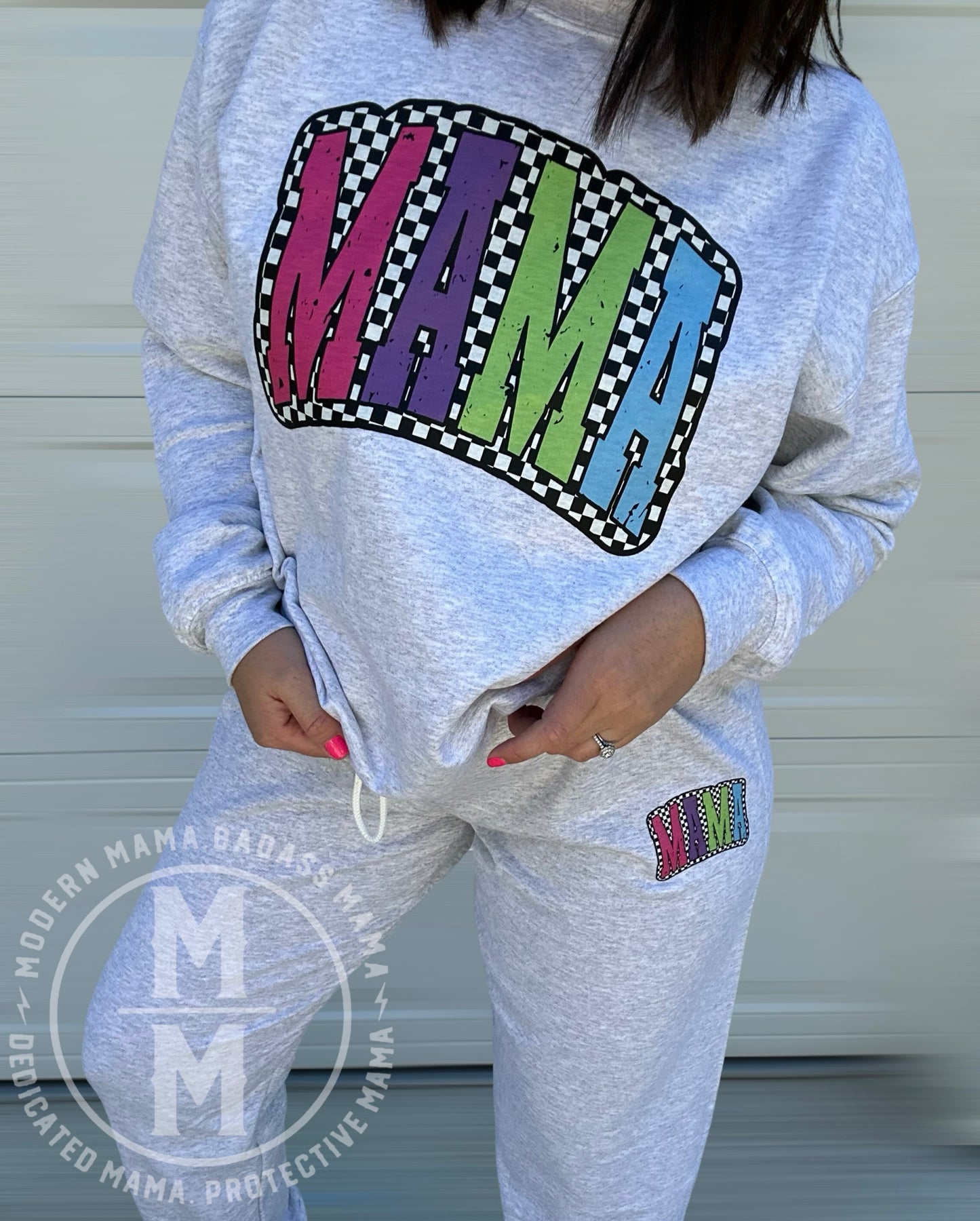 Mama neon checkered crewneck
