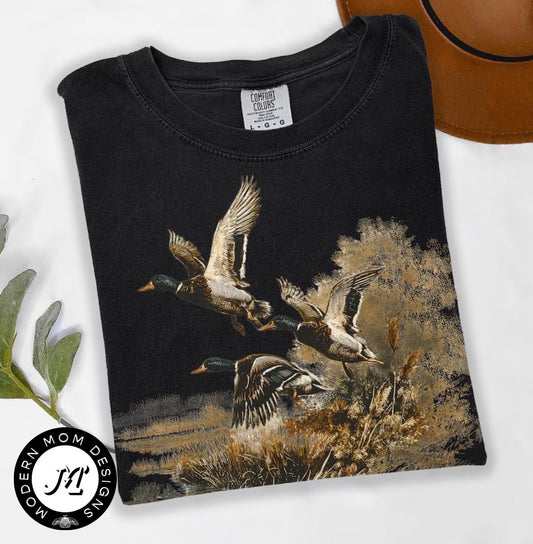 Vintage mallards (tee shirt, crewneck or hoodie)