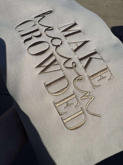 Make heaven crowded monochrome embroidered sweatshirt