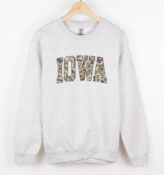 IOWA duck camo CREWNECK