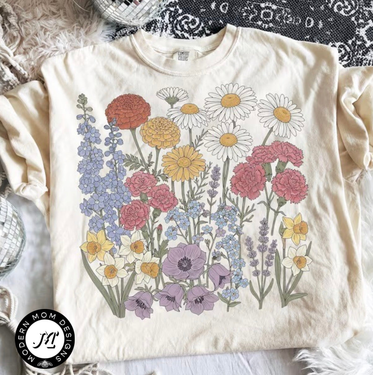 Wild flowers (tee shirt, crewneck or hoodie)