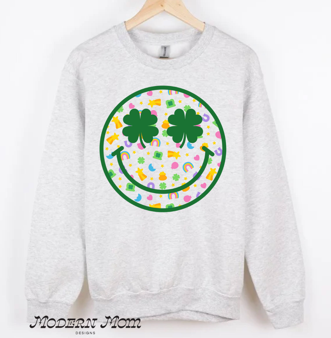 Clover smiley (tee shirt or crewneck)