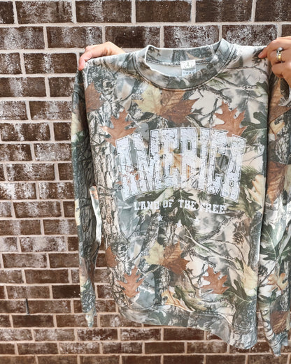AMERICA vintage wood camo crewneck