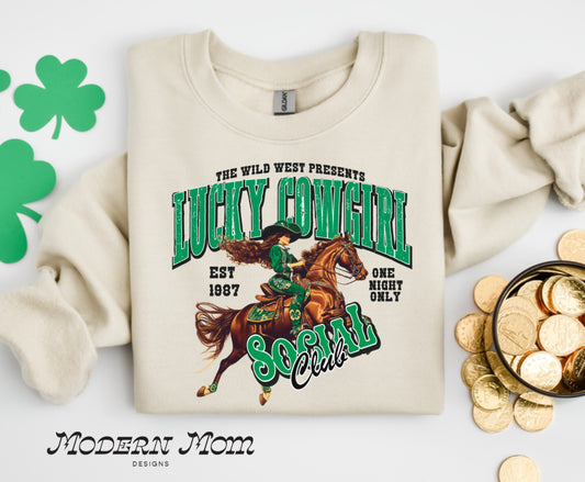 Lucky cowgirl (tee shirt or crewneck)