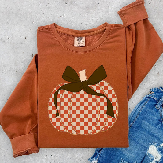 Fall checkered pumpkin (tee or crewneck)