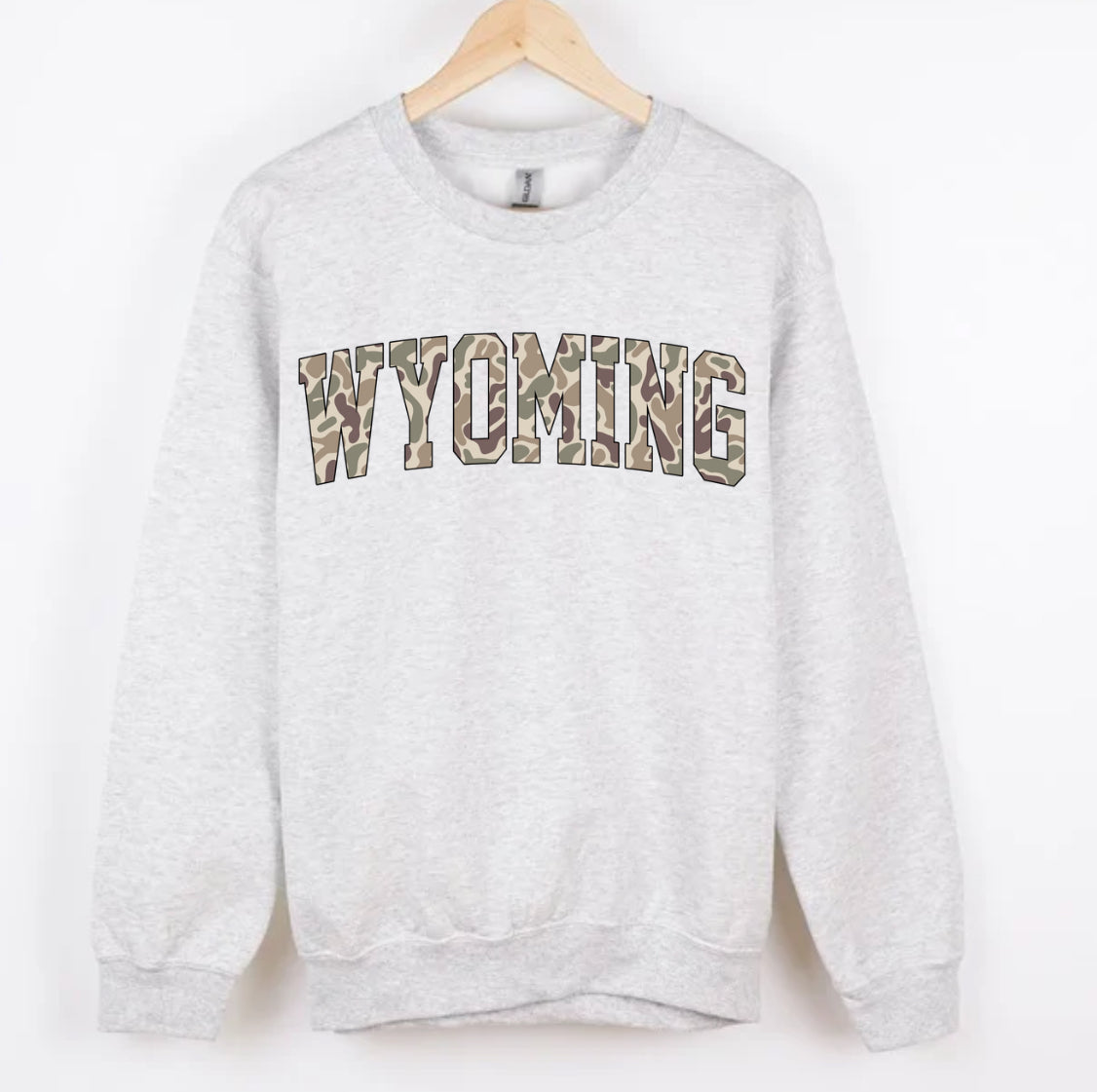 WYOMING duck camo CREWNECK