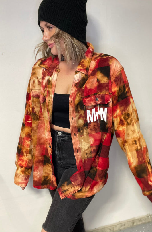 BLEACHED REVAMP LOGO MODERN FLANNELS